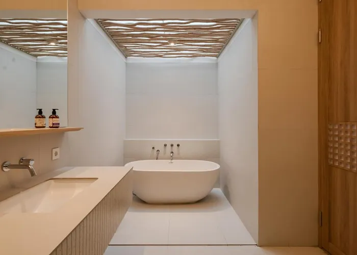 Отель Astavana Batubelig 4*